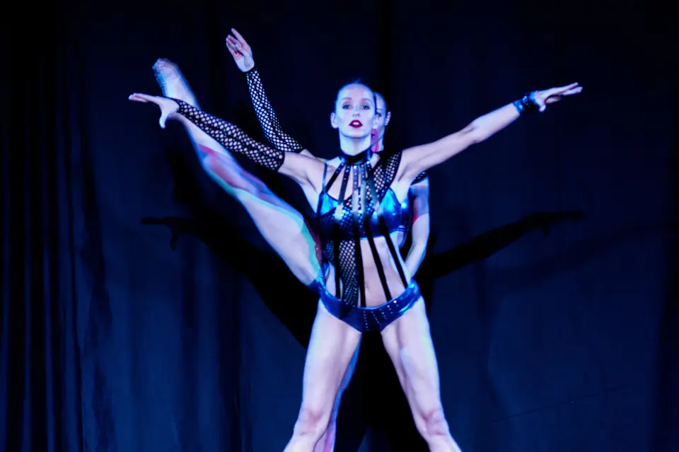 Stiletto — photo 3