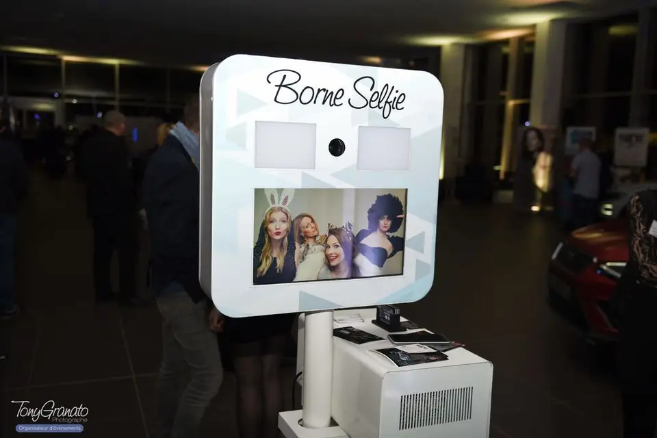 Borne Selfie Drome — photo 2