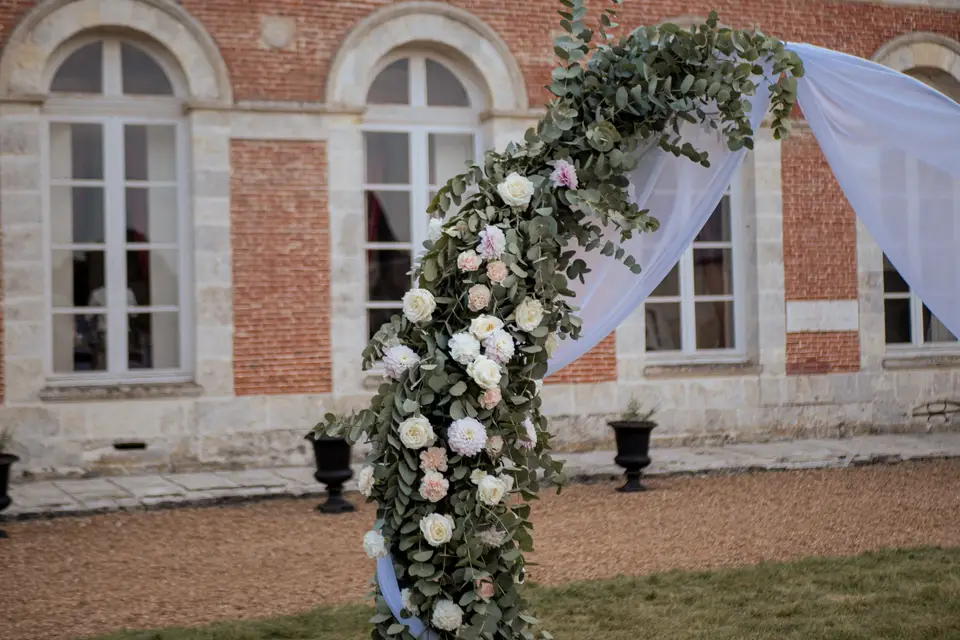 Wedding on the moon — photo 8