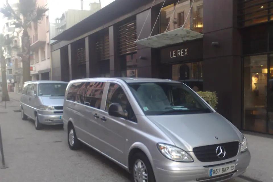 Belle Provence Minibus Deluxe — photo 5