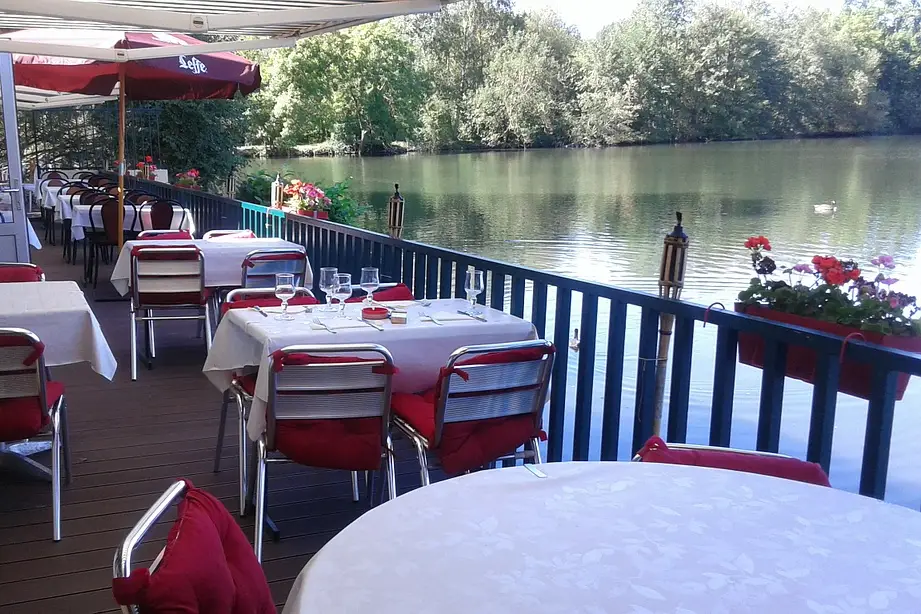 L’Étang Fleuri — photo 2