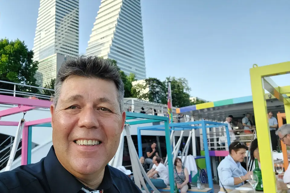 Anthony Meisburger Magicien — photo 1