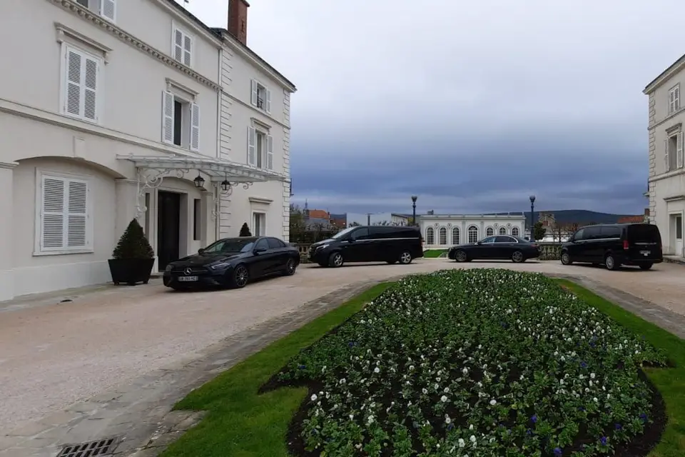 Champagne Classe Affaire — photo 3