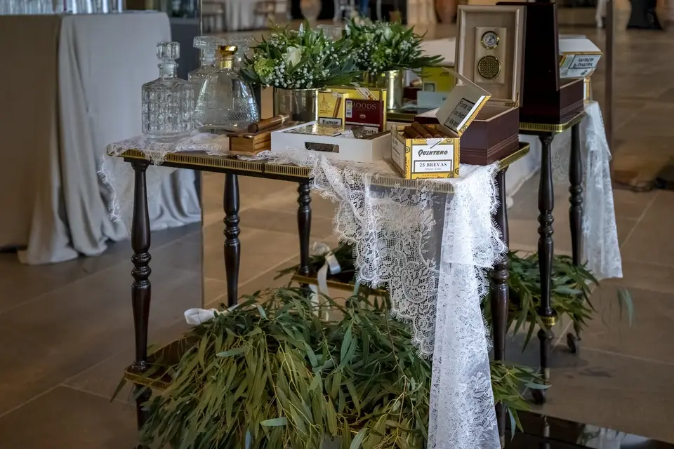 Lucy's Luxury — photo 6