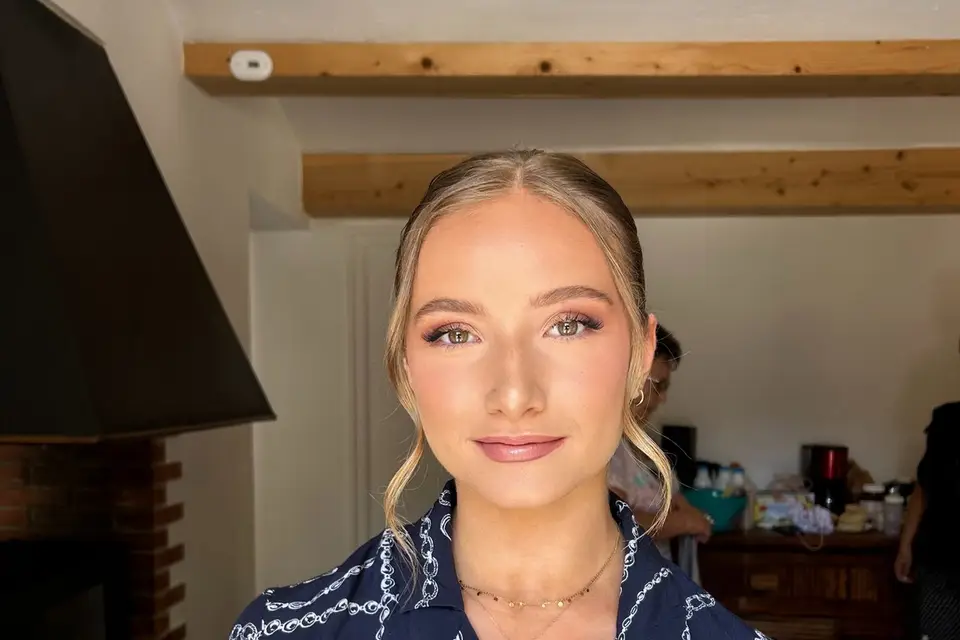 French Beauty — photo 7