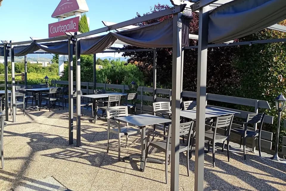 Montavil — photo 5