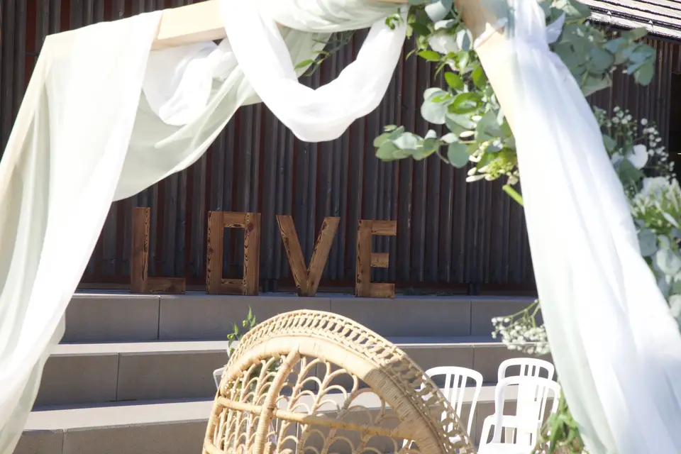 Evidence — photo 8