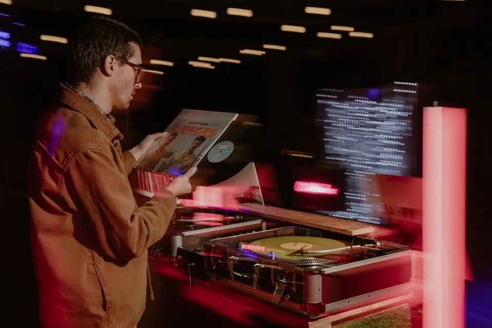 B.Animation 18 — photo 3