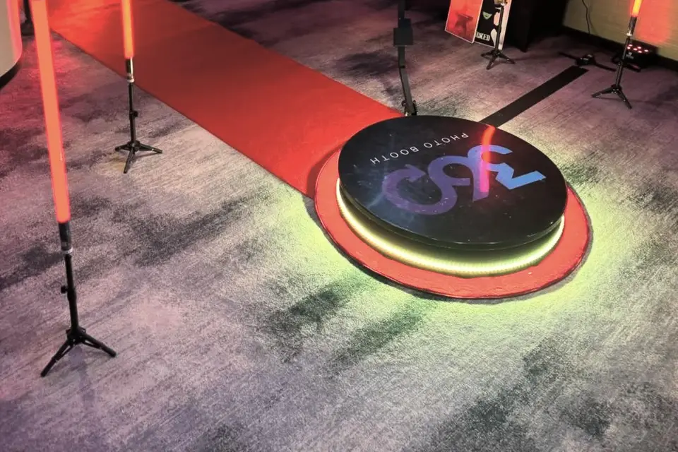 L’Instant Selfie — photo 3