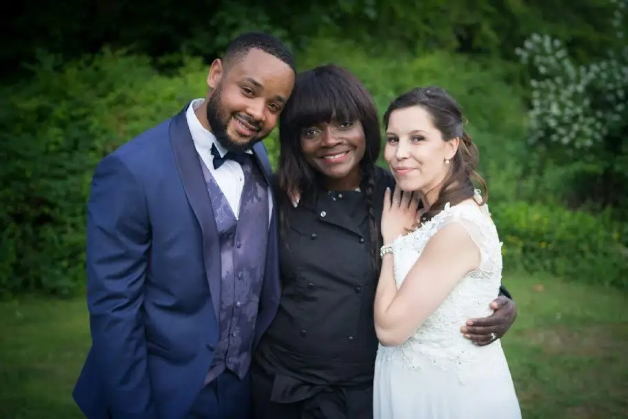 Yoshi Laurent Réception — photo 3