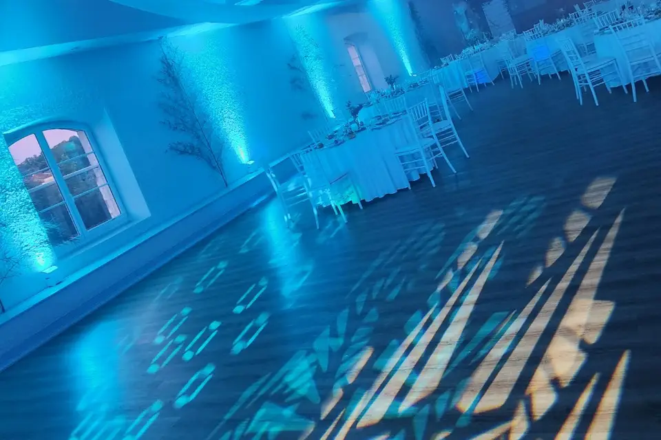 Mae 'venement — photo 1