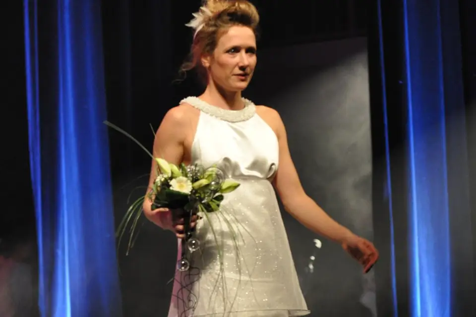 Dis Moi Oui - Agnès Debard — photo 4