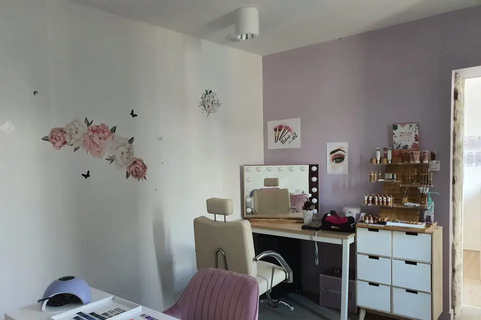 Cocoon By Julie — photo 1