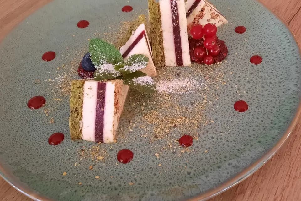 Mendi Berdea — photo 7