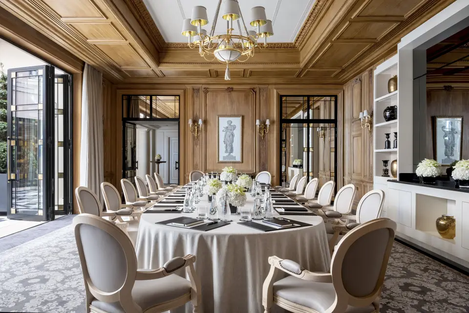 Four Seasons Hotel George V — photo 7