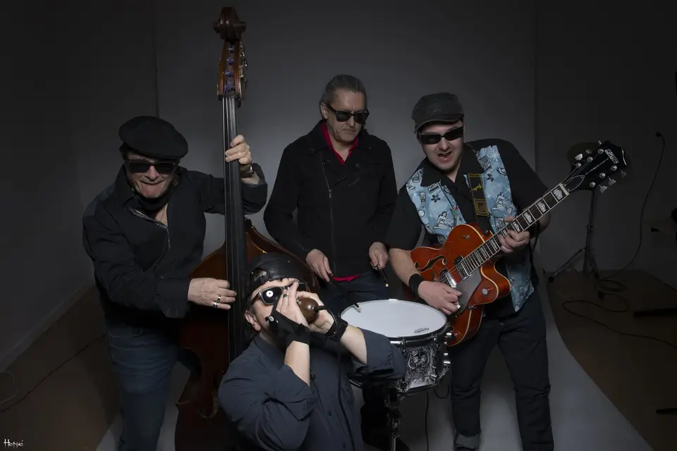 Swing Touch — photo 1