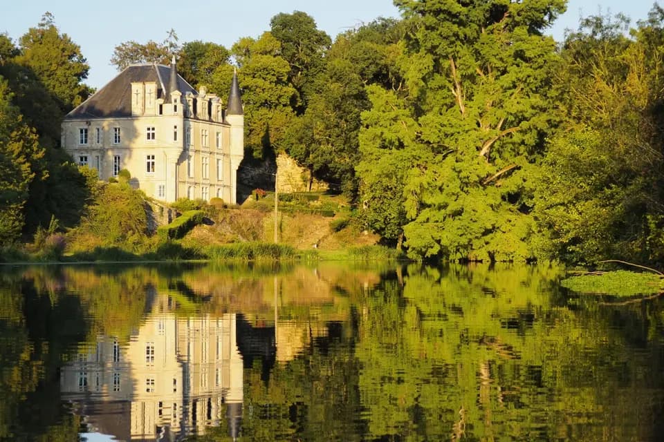 Domaine du Château des Loups — photo 1