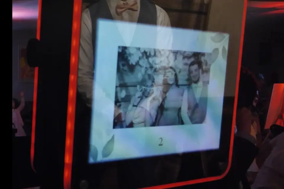 AD Location — photo 4