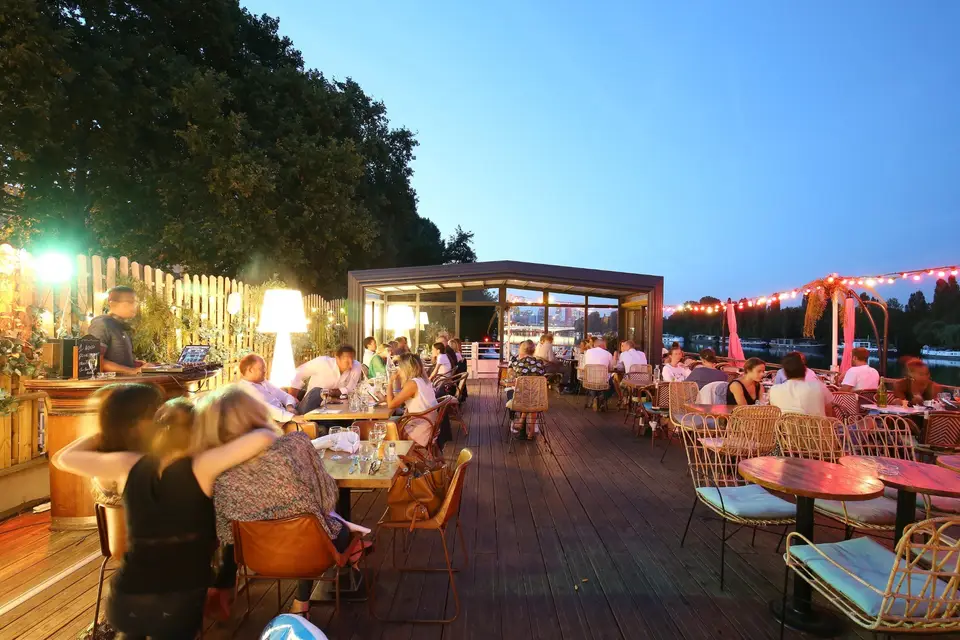 Aqua Restaurant — photo 5