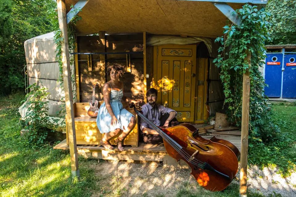 Forgery Club — photo 4