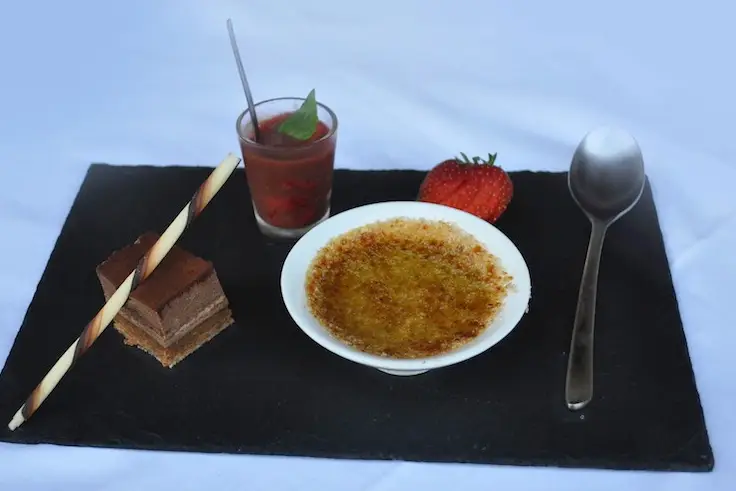 Entre Vous et Nous — photo 8