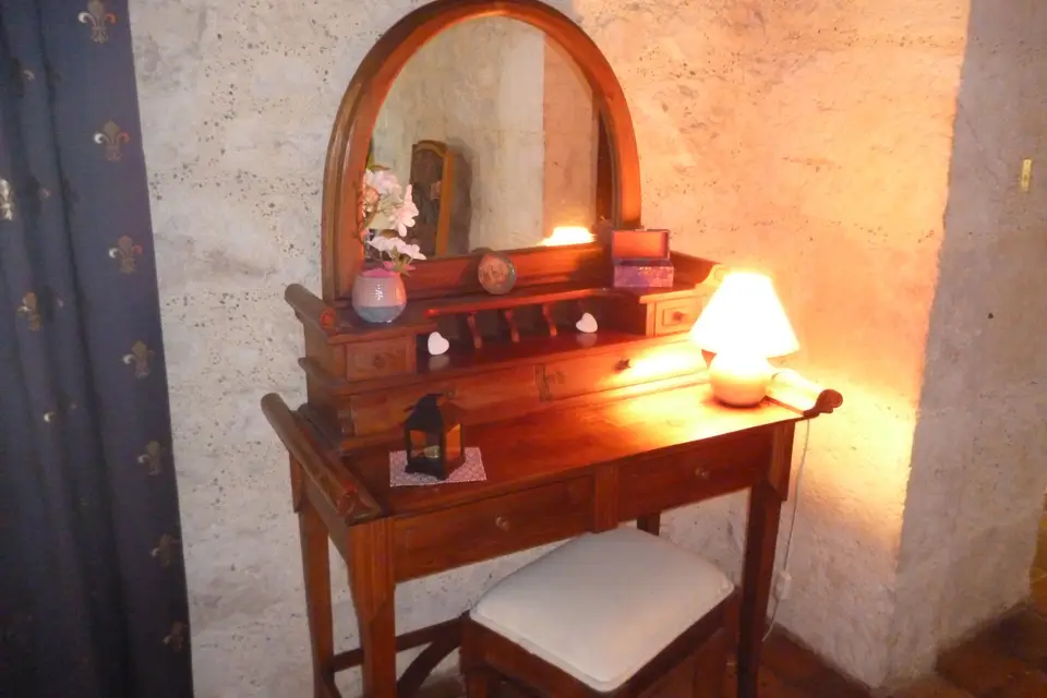 Château de Sainte Foy d'Anthé — photo 1