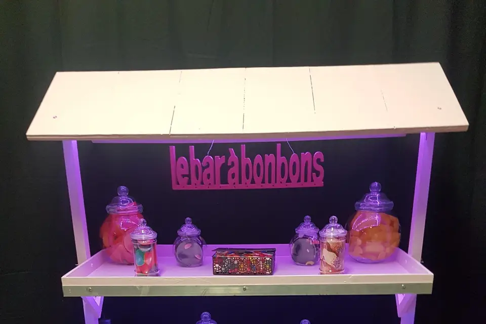 Phillias — photo 8