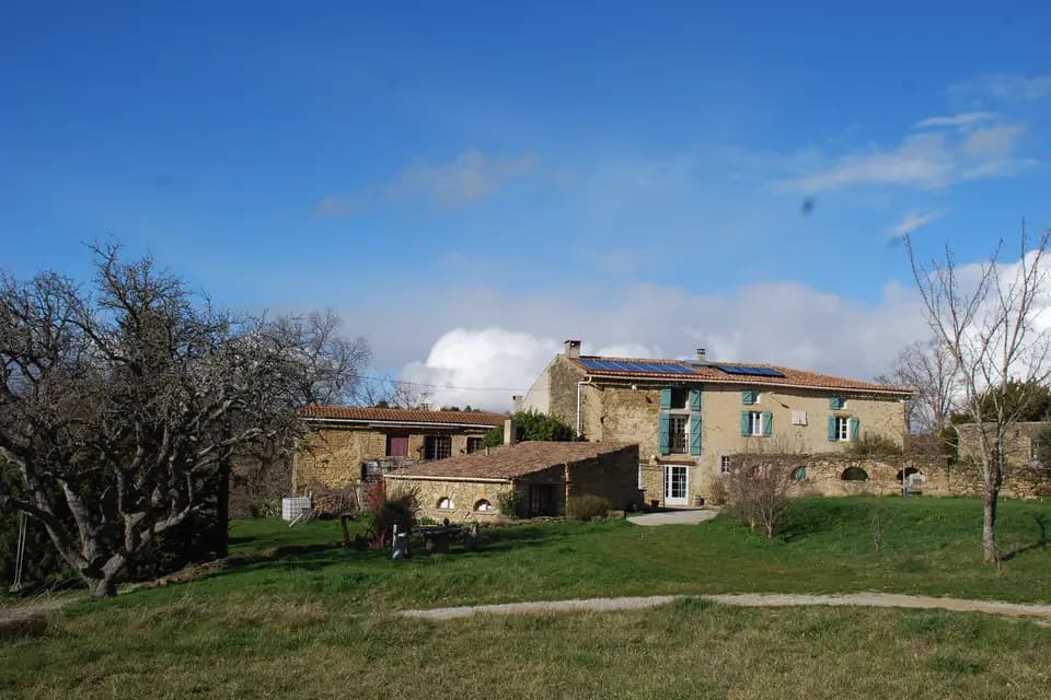 Domaine Bellelauze — photo 1