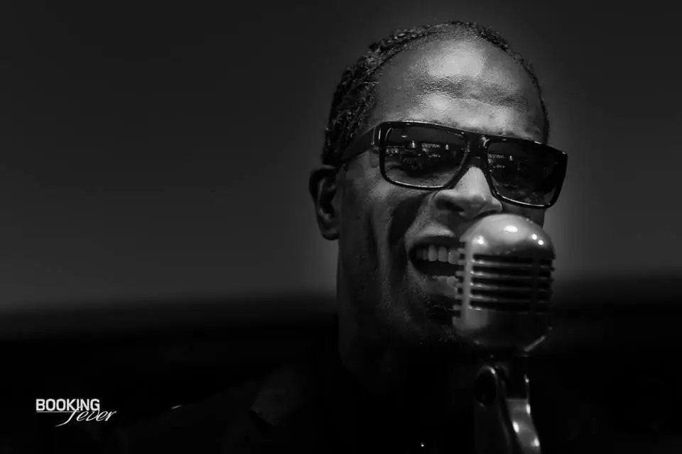 Booking Fever — photo 1