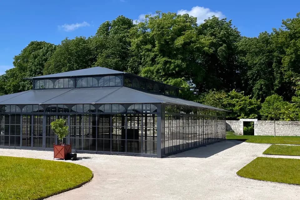 Château et Orangerie de Paviers — photo 1