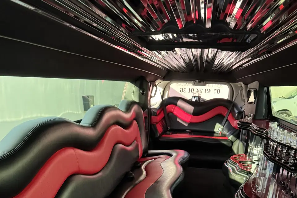 Loc Events Limousine — photo 4