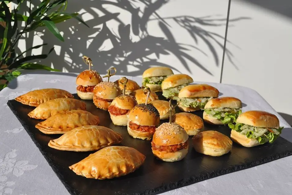 Les Antilles a Votre Table — photo 1