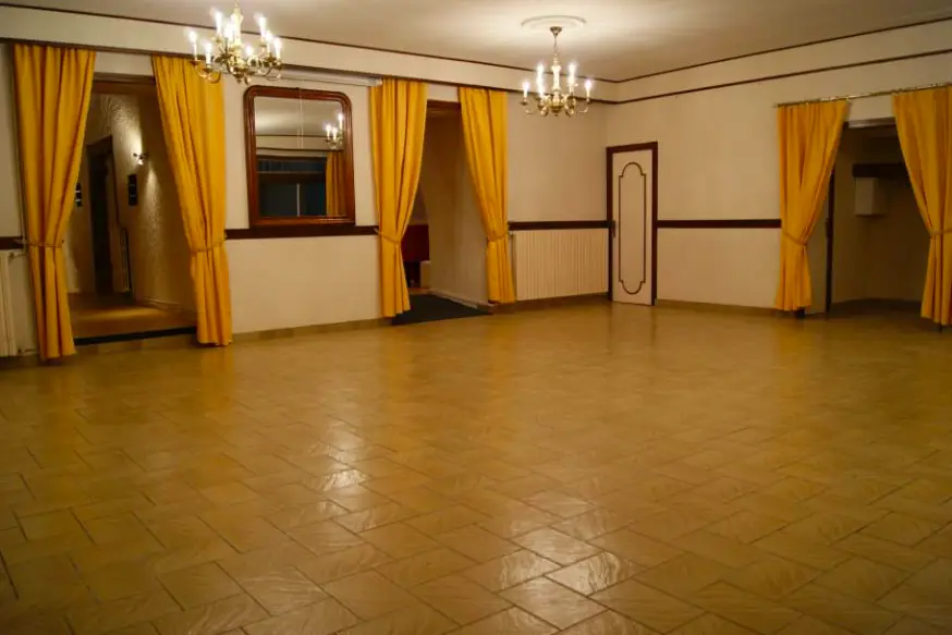 Salon d'Espinchal — photo 2