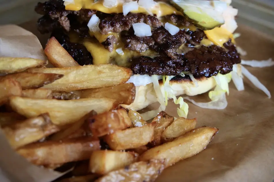 Poom Burger & Hot-dogs — photo 7