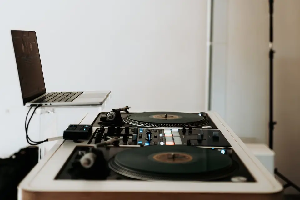 Sebastien RythmX — photo 8