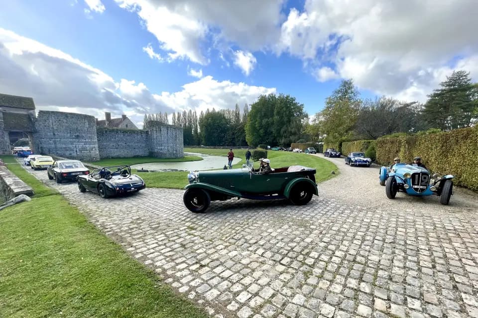 Château de Nesles — photo 2