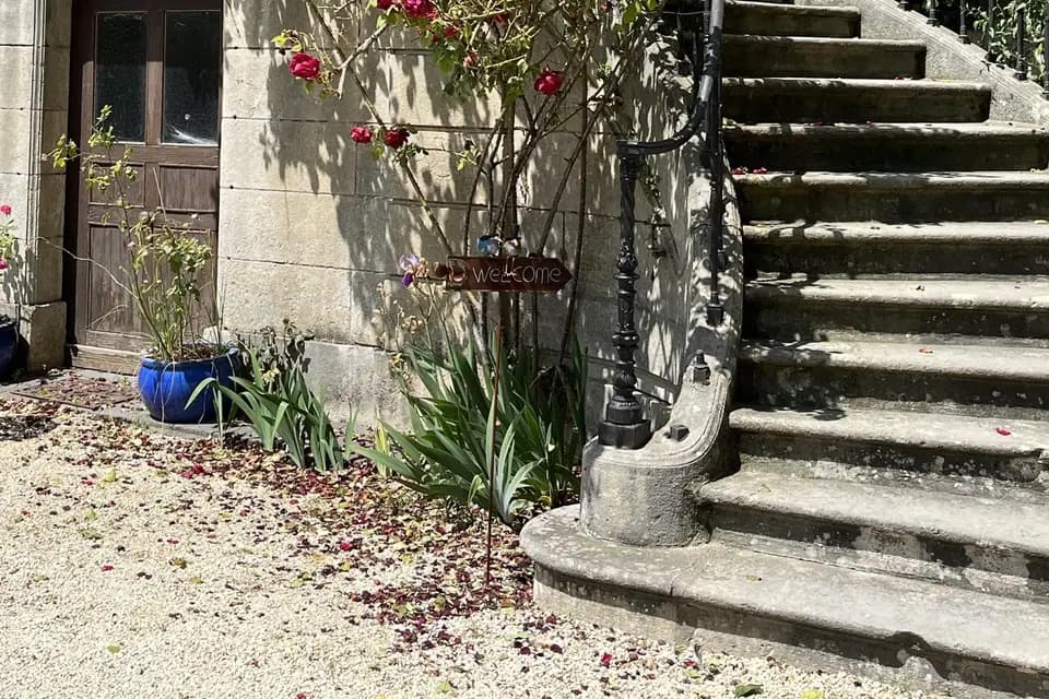 Chateau du Four de Vaux — photo 6