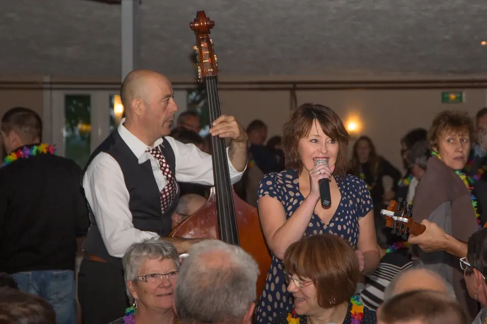 Instant Café — photo 5