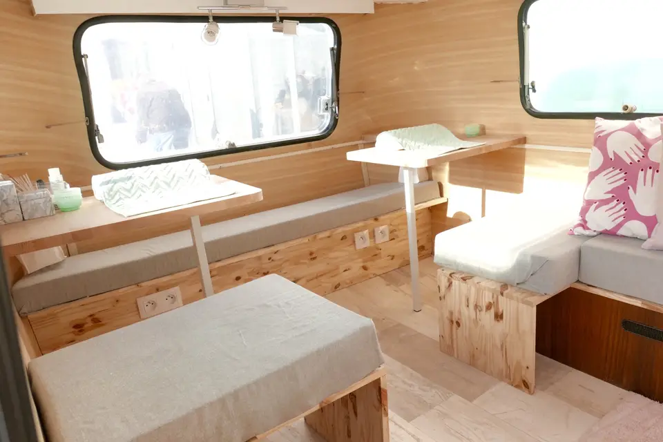 Belle Comme Un Camion — photo 2