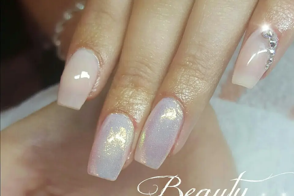 Beauty Claws — photo 1