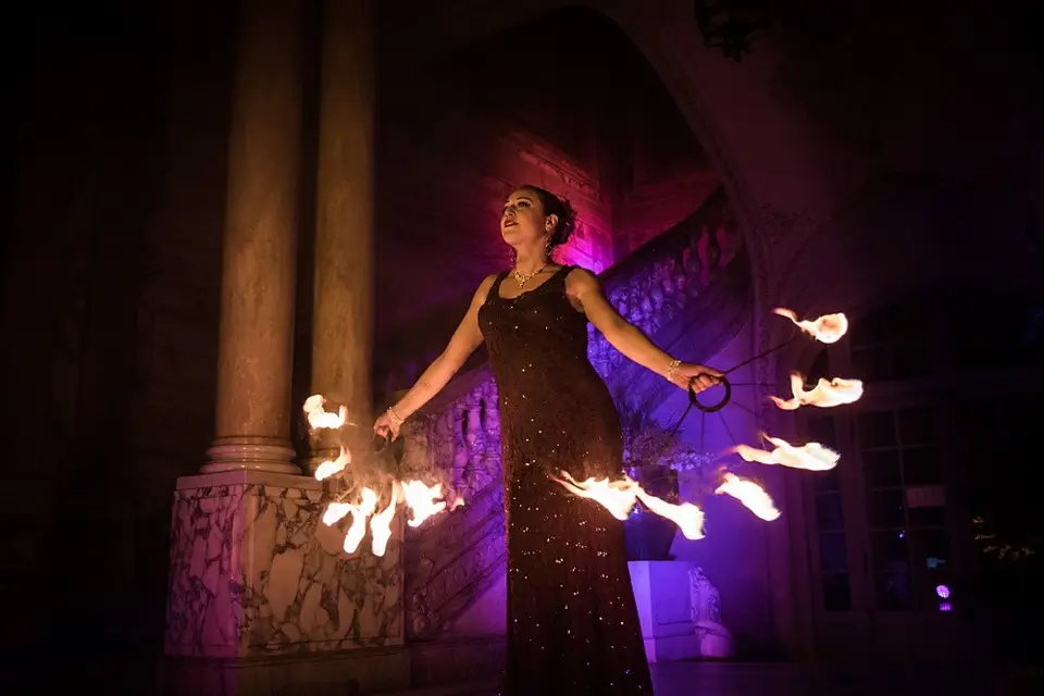 Lunart-X- Spectacle de feu, lumière et artifice — photo 5