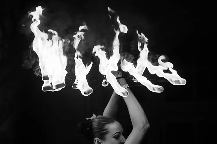 Lunart-X- Spectacle de feu, lumière et artifice — photo 6