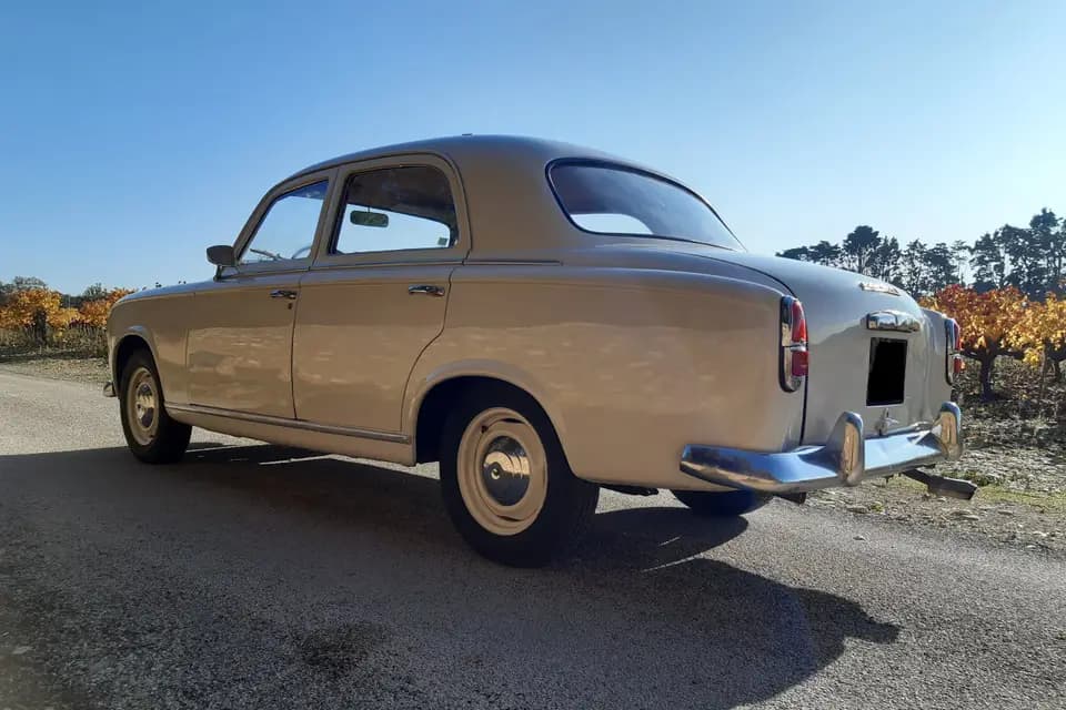 Peugeot 403 — photo 5