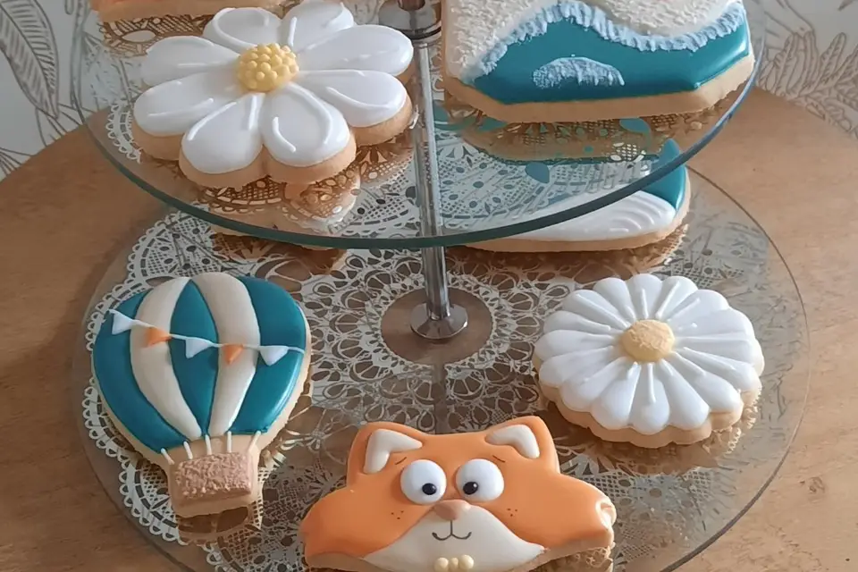 Arty Biscuits — photo 4