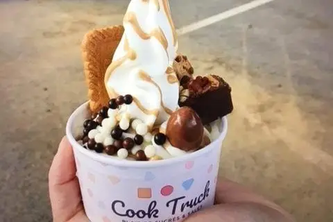 Cook Truck — photo 1