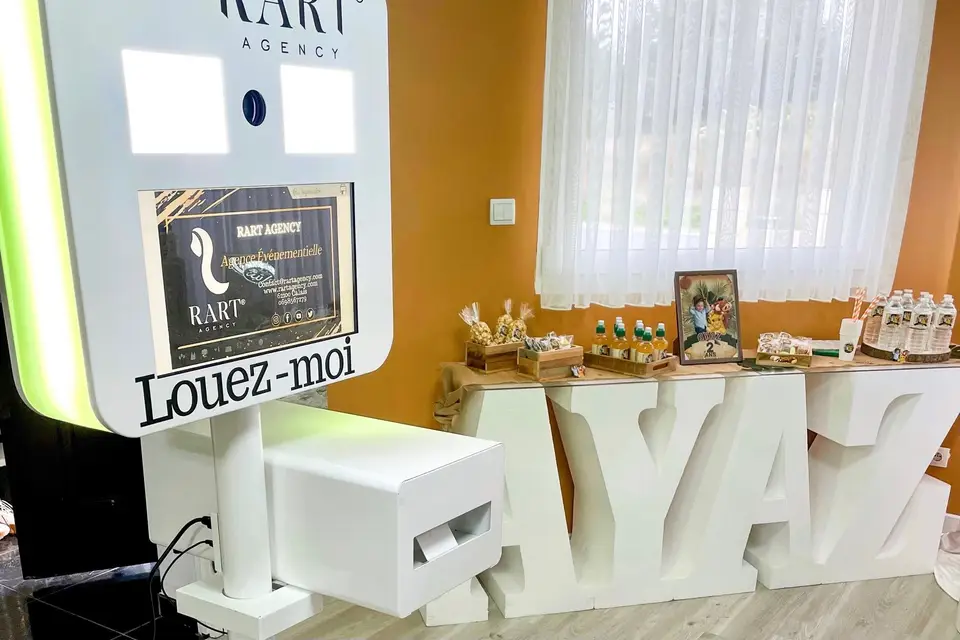 Borne and Light — photo 8