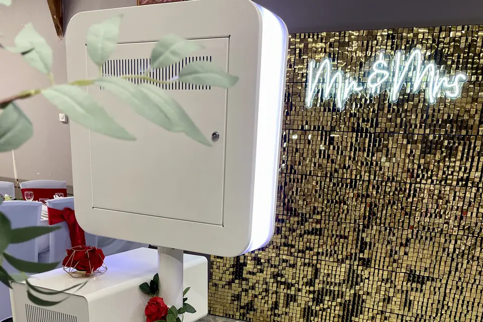 Borne and Light — photo 3