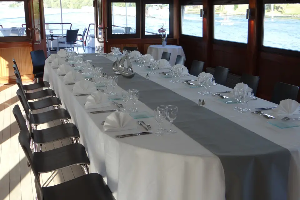 Croisières en Seine, Bateau Naviguant — photo 1