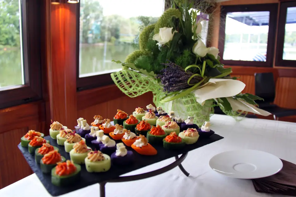 Croisières en Seine, Bateau Naviguant — photo 2