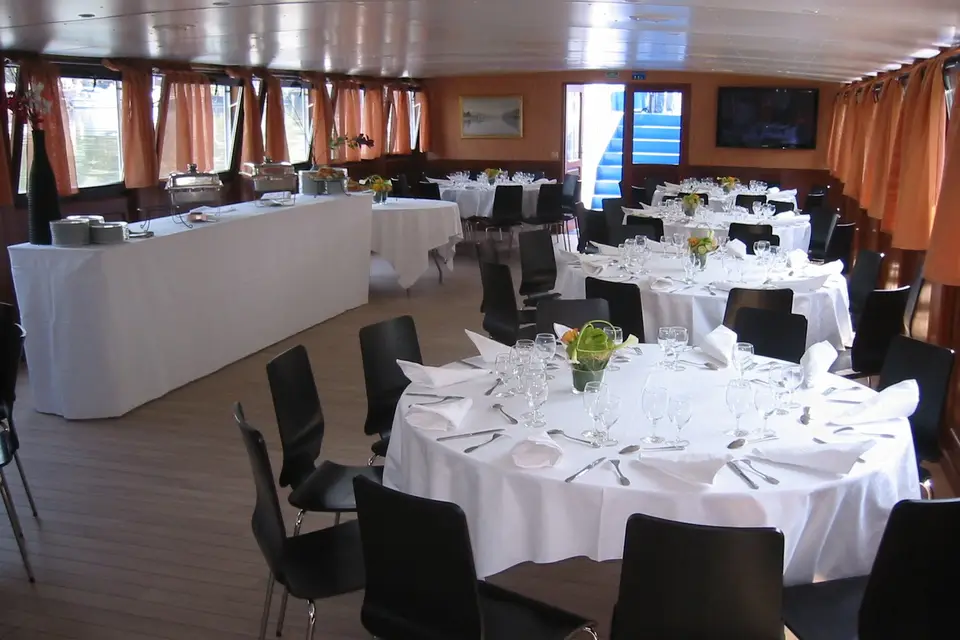 Croisières en Seine, Bateau Naviguant — photo 3